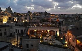 Caftan Cave Suites